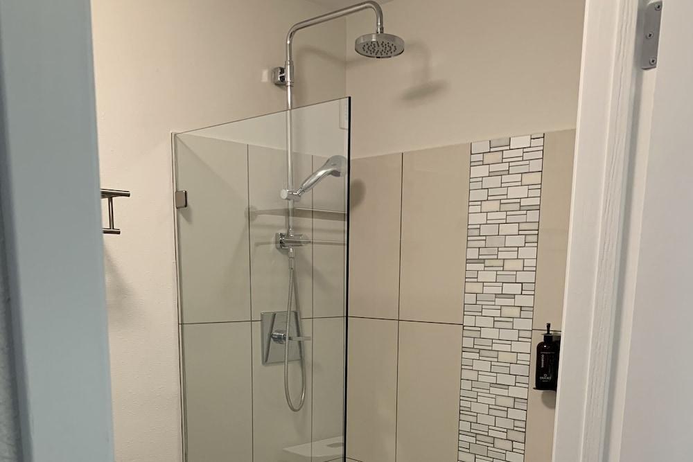 Oxford Suites Portland - Jantzen Beach Esterno foto