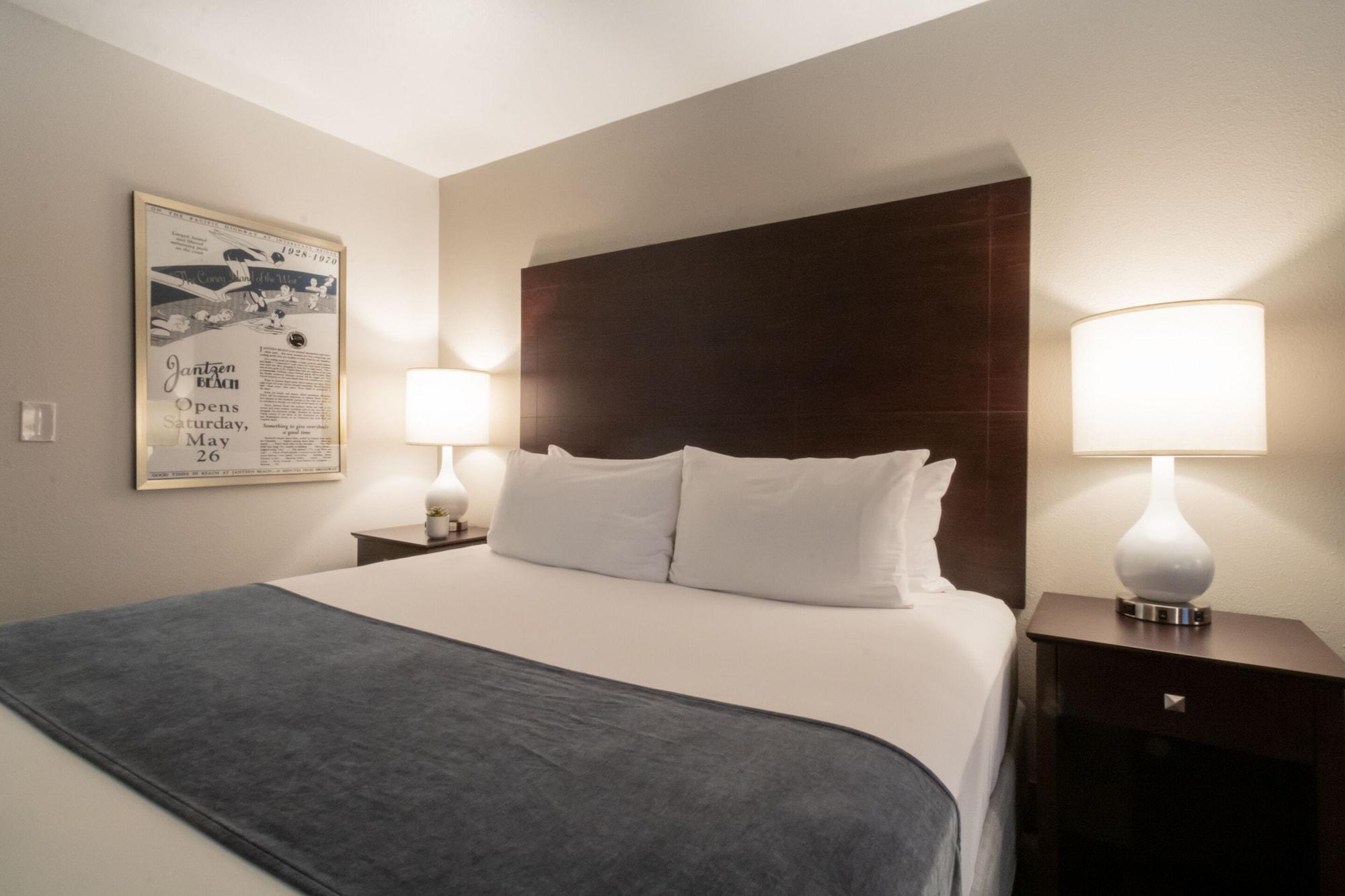 Oxford Suites Portland - Jantzen Beach Esterno foto