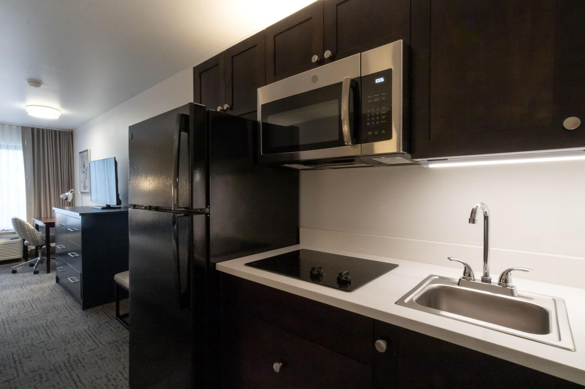 Oxford Suites Portland - Jantzen Beach Esterno foto