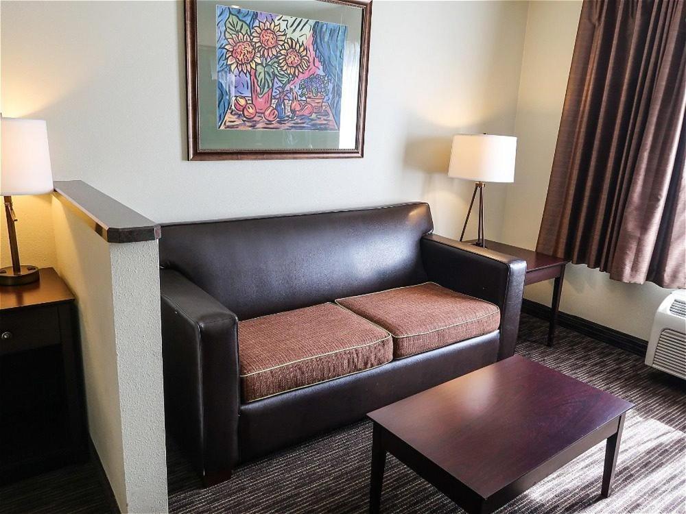 Oxford Suites Portland - Jantzen Beach Esterno foto