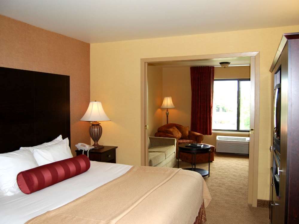Oxford Suites Portland - Jantzen Beach Esterno foto